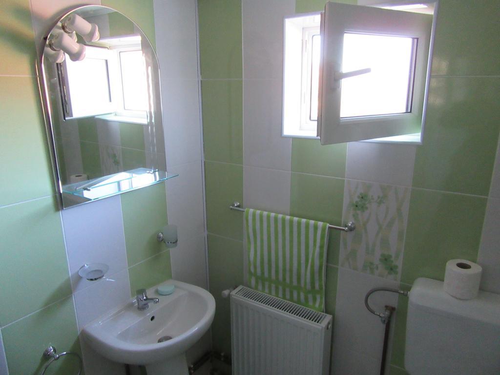 Casa Elena Guest House Bran  Room photo